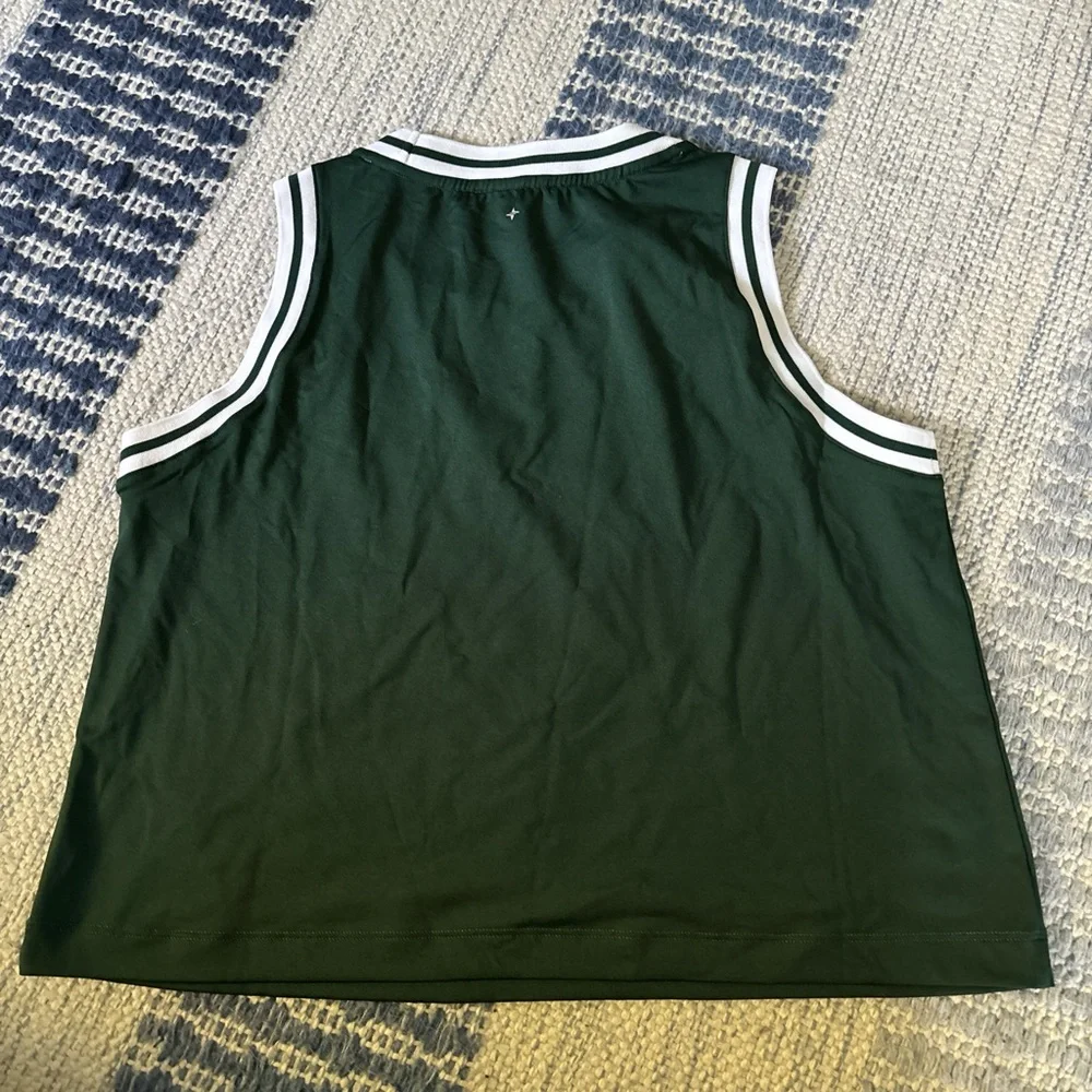 Tuckernuck tank - Picture 3 of 3